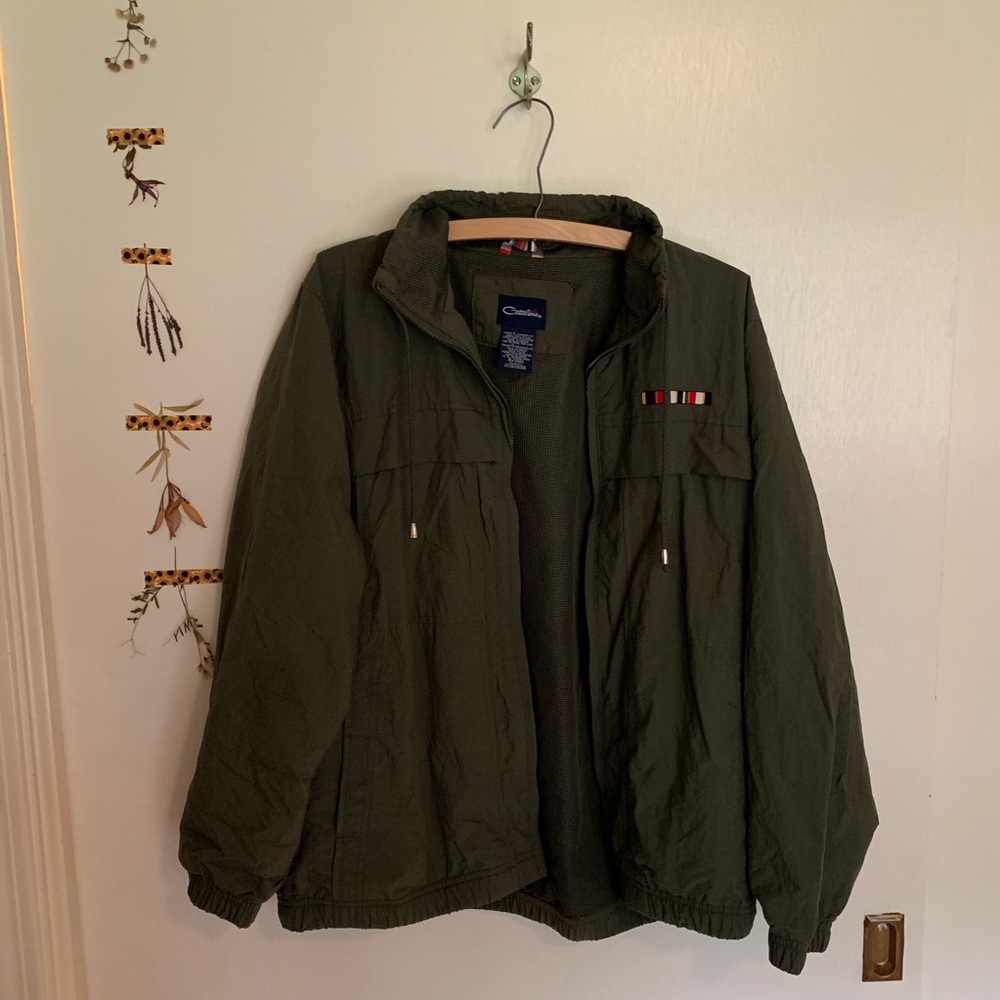 Vintage olive windbreaker